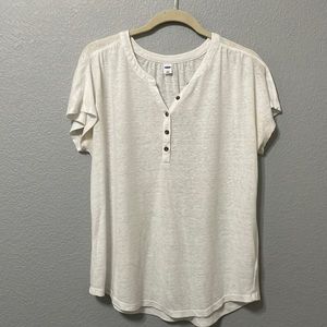 Old navy size large Henley light weight shirt